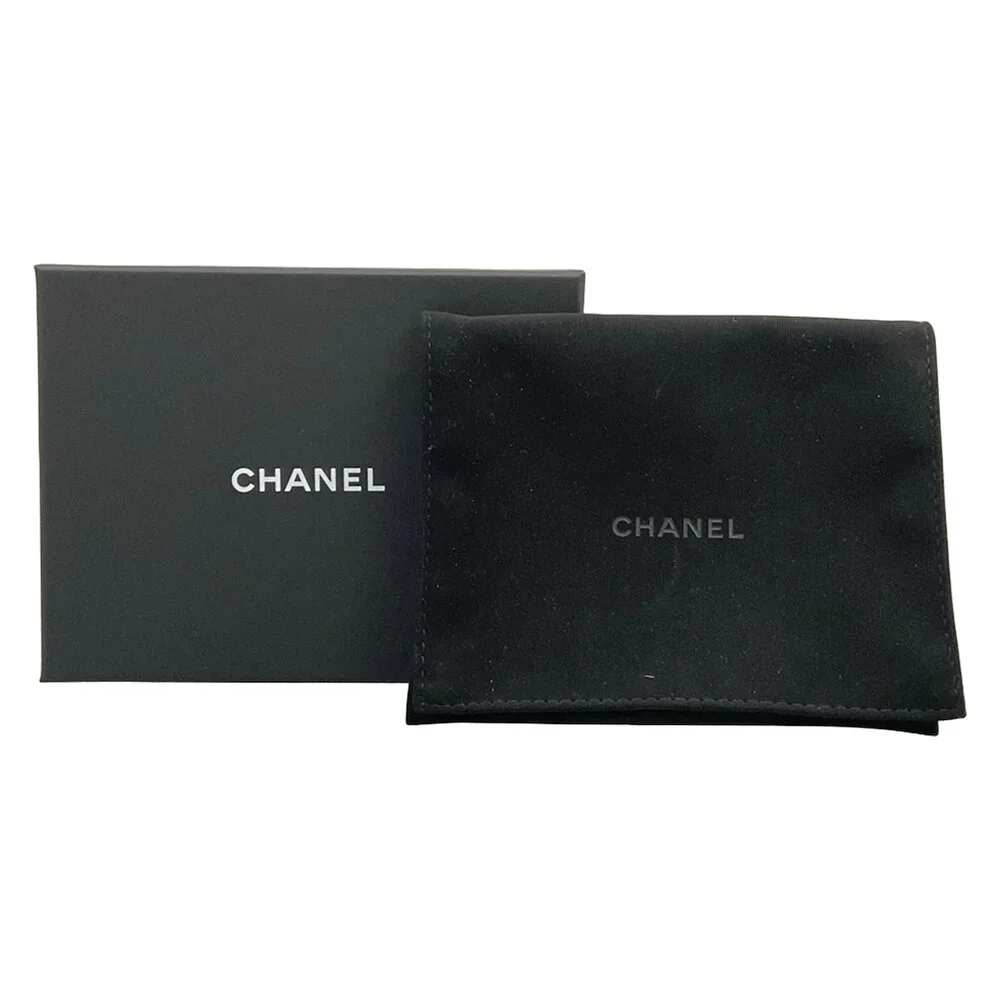 CHANEL matelasse coin